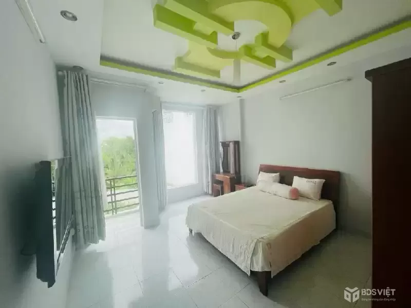 Quá Rẻ Chỉ 7 TỶ 050 HẺM XE Hơi Quận 7