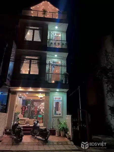 Cho thuê khách sạn 12 phòng Yersin, phường9, Đà Lạt 25 triệu/tháng