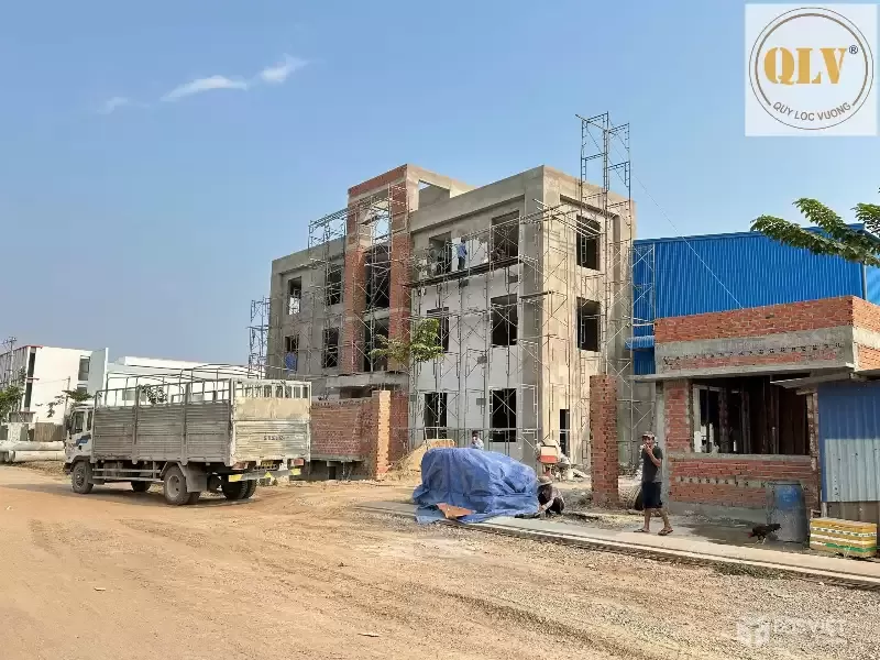 Cho thuê nhà xưởng KCN Nam Thuận, Đức Hòa, Long An 3.221m²