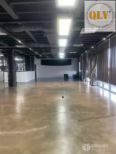 Cho thuê mặt bằng showroom, văn phòng Thuận An 2.200m²