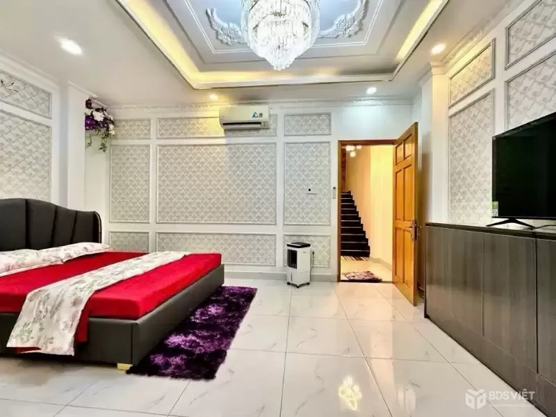 NHÀ ĐẸP LUNG LINH  – NGANG 5,2M – HẺM XE HƠI 6M CHỈ 7 TỶ