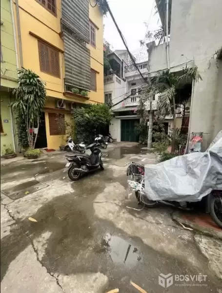 Phố Quốc Tử Giám nhưng giá chỉ 8 tỷ - nhà rộng 30m2, xây 4 tầng đẹp ở ngay