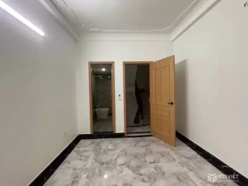 Phố Quốc Tử Giám nhưng giá chỉ 8 tỷ - nhà rộng 30m2, xây 4 tầng đẹp ở ngay