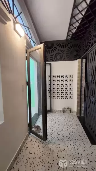 NHÀ CÓ LỘC 61,6M2 – Ở YÊN ỔN, KINH DOANH TỐT, GIÁ 6,16 TỶ