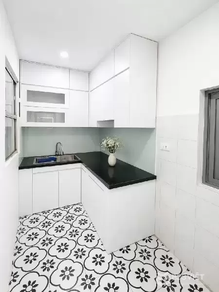 tập thể mai dịch 50m 2 ngủ full nội thất giá 3,986 tỷ tầng 2 lô góc,ô tô đỗ,gần phố