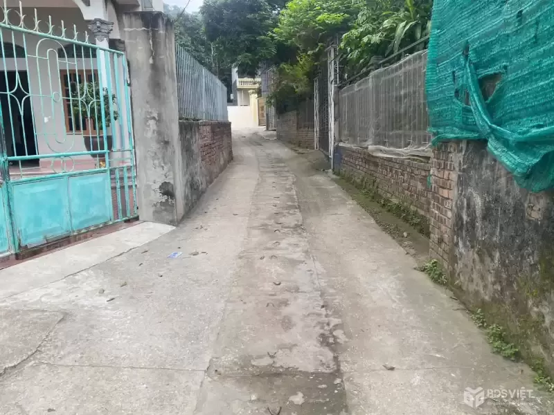 Bán đất thổ cư tại Nam Sơn gần khu công nghiệp Gotek ngõ thông thoáng oto