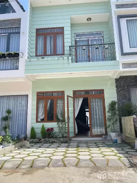 Cho thuê nhà 3 phòng Phù Đổng Thiên Vương, phường 8 Đà Lạt 17 triệu/tháng