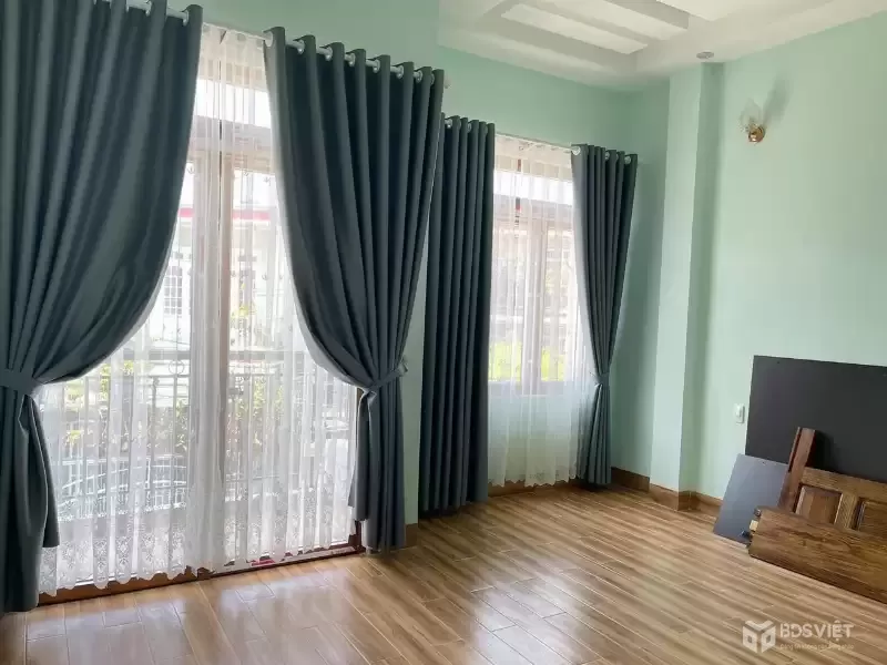 Cho thuê nhà 3 phòng Phù Đổng Thiên Vương, phường 8 Đà Lạt 17 triệu/tháng