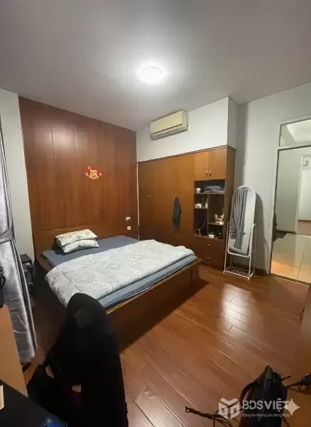 BÁN NHÀ PHÂN LÔ VỈA HÈ KHUẤT DUY TIẾN, DT40M2 5T, OTO TRÁNH, KINH DOANH, VP, NHỈNH 20 TỶ