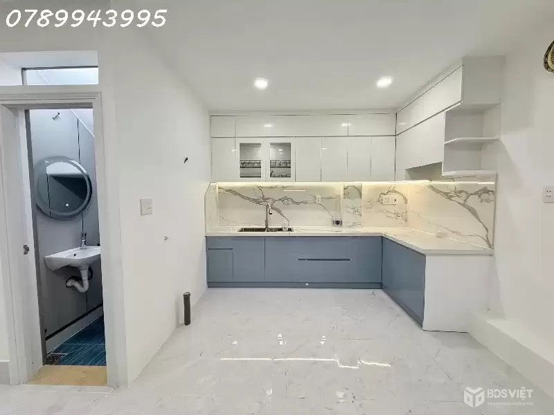 Nhà bán lô góc Quận 3, Lê Văn Sỹ, 4 tầng, 5PN, giá chỉ nhỉnh 8 tỷ5