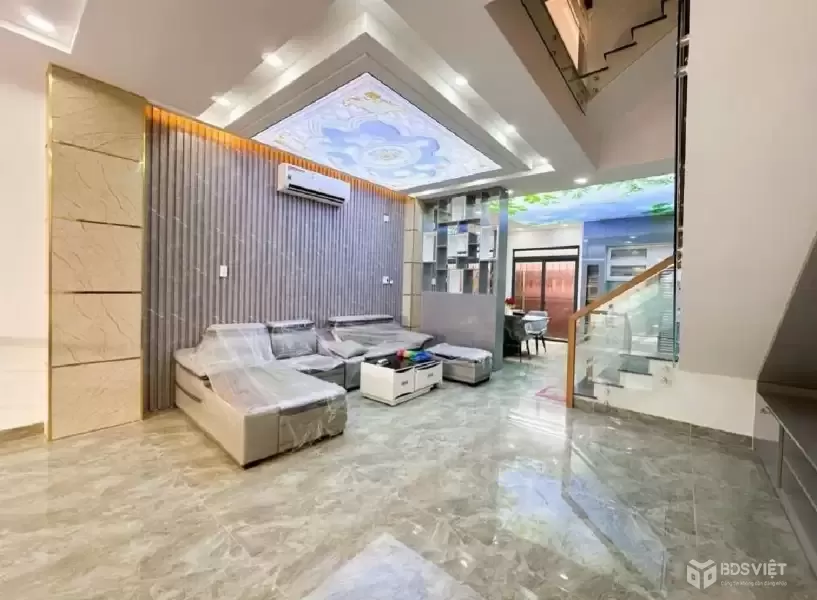 TT NHÀ BÈ- Đ.NHỰA 8M- GARA ÔTÔ- 80M2 4TẦNG- HOAN CÔNG ĐẦY ĐỦ- CHỈ 8.1Ty