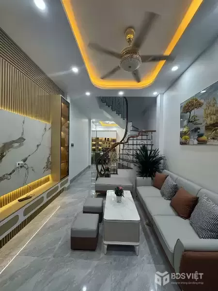 KHƯƠNG HẠ – 46M² – 5T – GARA Ô TÔ – GẦN HỒ- HOA HẬU THANH XUÂN