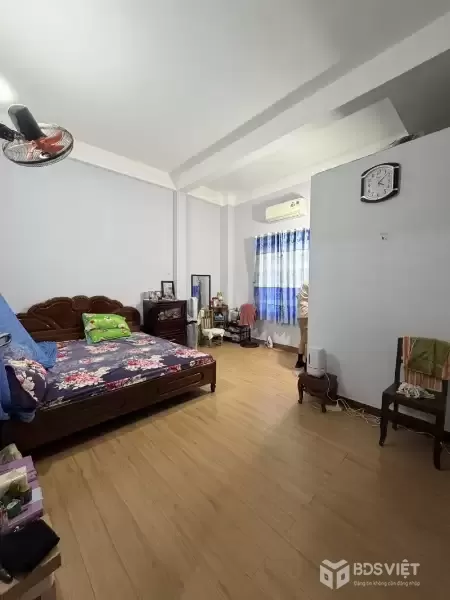 Mặt tiền Hoàng Hoa Thám 111m2 giá 17.5 tỷ, 3 tầng kẹp kiệt sát Lê Duẩn