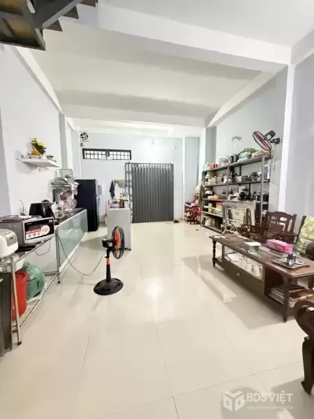 Mặt tiền Hoàng Hoa Thám 111m2 giá 17.5 tỷ, 3 tầng kẹp kiệt sát Lê Duẩn