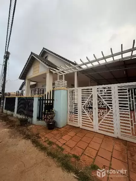 Bán nhà 544m2 Đạ ròn -Đơn Dương -Lâm Đồng -view đẹp như hình , nhà xây kiên cố-vườn đẹp