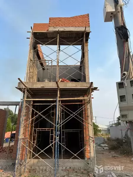 bán nhà đường Hồ Văn Cống giá chưa đến 3 tỷ, Thủ Dầu Một 