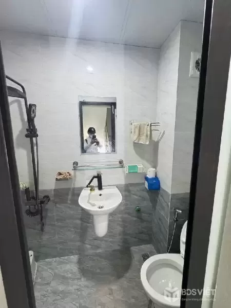 Bán Nhà 32m Di Trạch chỉ có 4.5xty - Ngõ ba gác ô tô - Sát Vành Đai 3.5  còn thương lượng