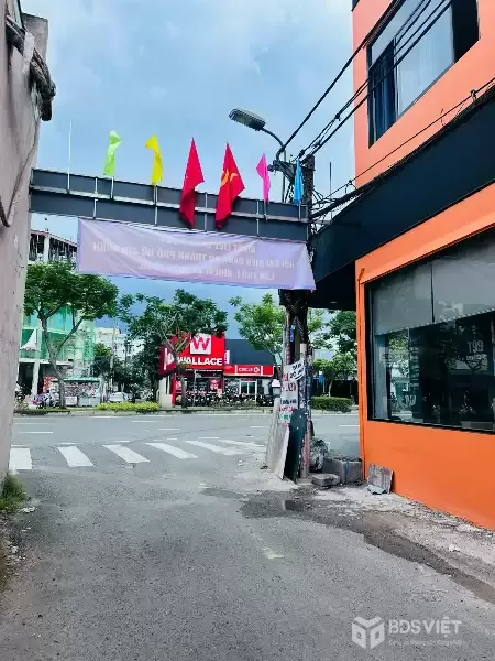 Giảm 5 tỷ, Bán nhà ngộp Trần Não gần sông, 7x18, 4 tầng, HDT 40tr, nhỉnh 19 tỷ