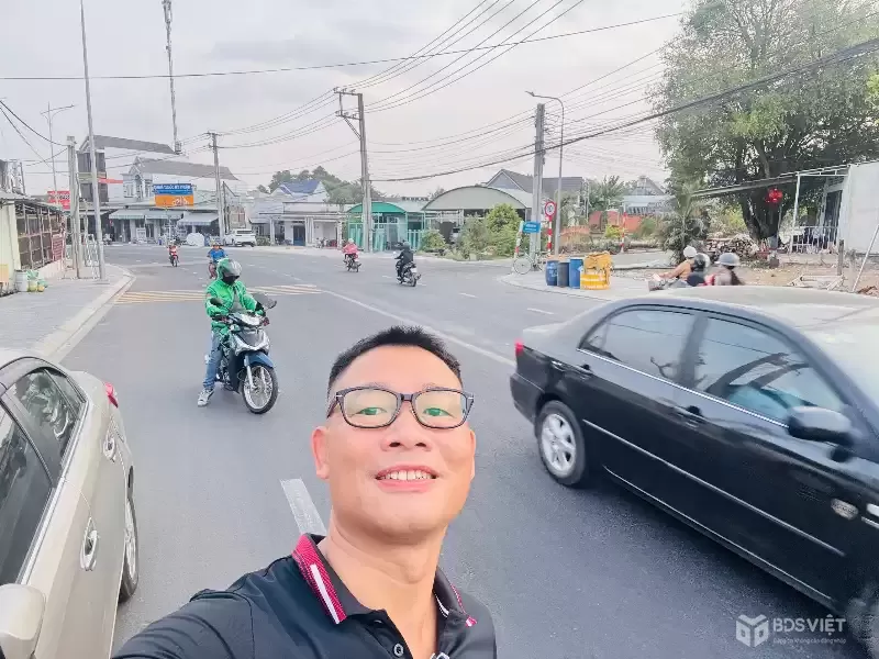 BÁN NHÀ MẶT TIỀN LIÊN HUYỆN, TÂN BÌNH, DĨ AN – NGANG 7M – 190M² – DÒNG TIỀN 30TR/THÁNG – GIÁ 7.3 TỶ