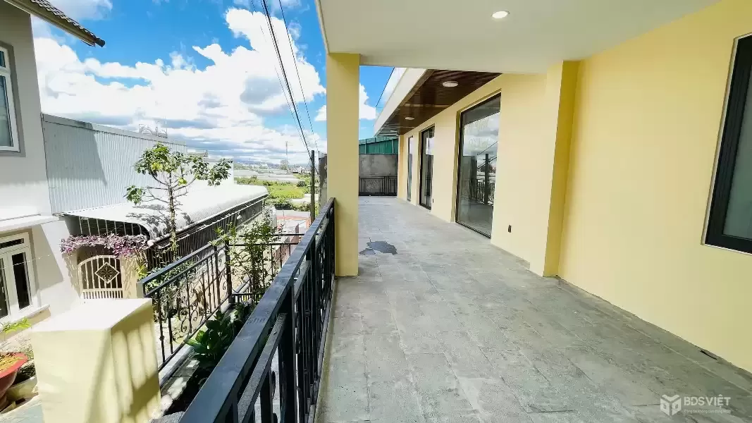 Cho thuê nhà mặt tiền Hùng Vương, Phường 9, Đà Lạt giá 60 triệu/tháng