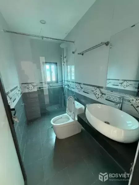 Nhà đẹp Nhổn Di Trạch - 38m Lô Góc - 5 tầng - 4.99ty