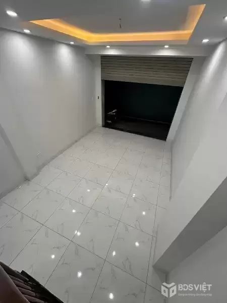 Nhà Đẹp Hoài Đức 40m - Gara ô tô - Gần Nhổn Vành Đai 3.5 - Chỉ 5.4 ty