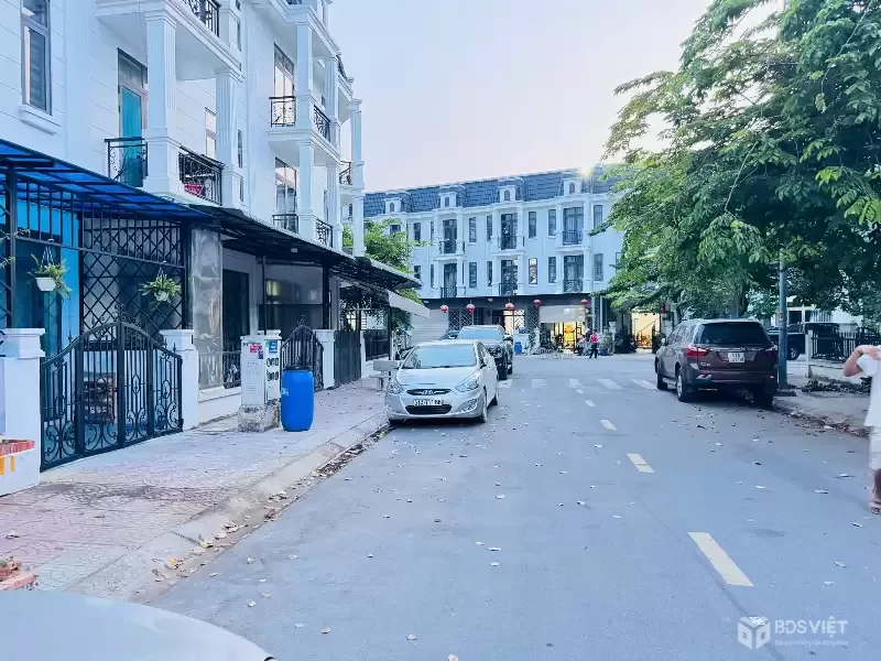 GIẢM 300 TRIỆU – NHÀ XÂY THÔ KDC PHÚC ĐIỀN CITYZEN – TÂN PHƯỚC KHÁNH – TÂN UYÊN  65M² – CHỈ 2.65 TỶ