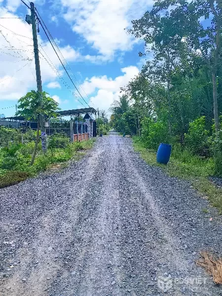 CẦN BÁN 1664M2 ĐẤT THỔ CƯ ĐƯỜNG XE TẢI TỚI ĐẤT