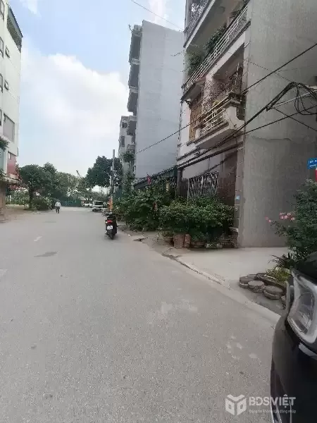 ???? NHÀ ĐẸP 5 TẦNG – FULL NỘI THẤT – THẠCH BÀN – GIÁ 6,7 TỶ ????

Cơ hội sở hữu căn nhà đẹp, thiết kế hiện đại, chỉ việc dọn vào ở ngay!