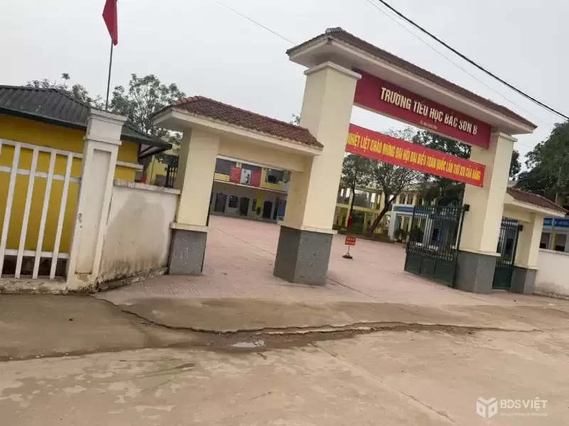 GIÁ CHỈ CÓ 7,2 TR CHO MỘT MẾT VUÔNG -- DT 105 M FUN THỔ CƯ TÍNH RA  CHỈ CÓ HƠN 700 TR ĐÒNG ,QUÝ NHÀ ĐẦU TƯ SỞ HỮU NGAY CHO MÌNH LÔ ĐẤT TẠI HÀ HÀ NỘI ''''''