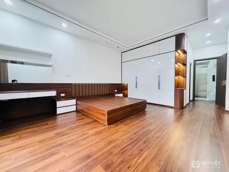 ???? BÁN NHÀ TRUNG TÂM THẠCH BÀN – 55m², 7 TẦNG, THANG MÁY, Ô TÔ ĐỖ CỬA ????