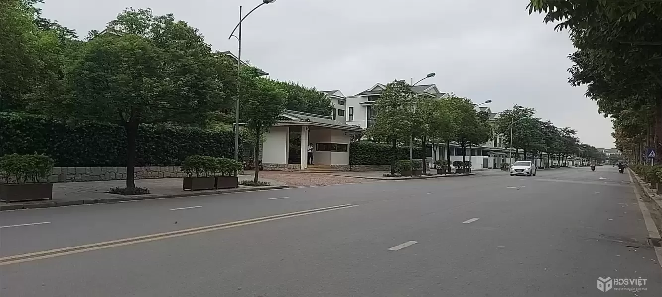 Bán gấp liền kề An Hưng Dương Nội sẵn dòng tiền 82,5m2 4T, 20 tỷ. Liên hệ ngay 0982 685 739