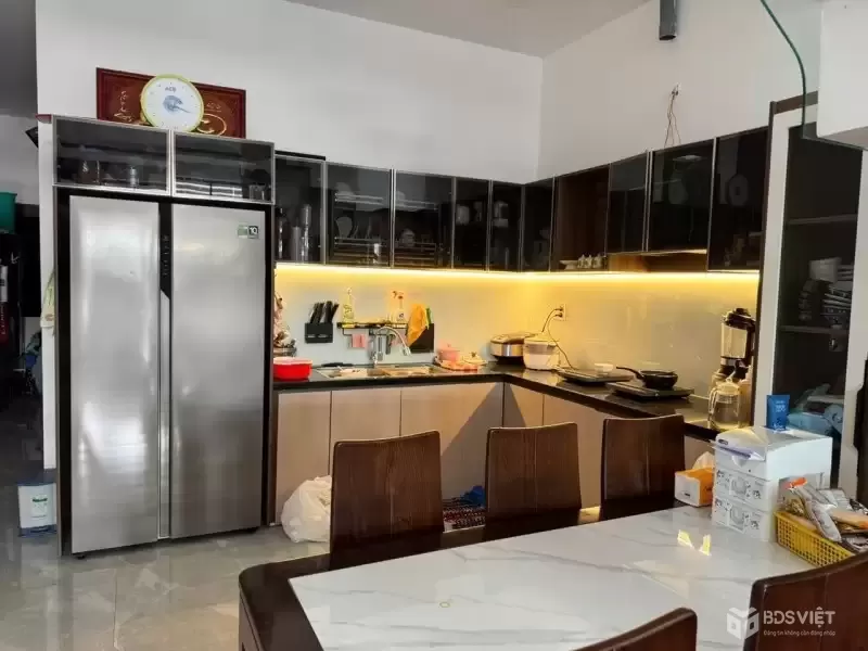 Bán nhà Nguyễn Văn Siêu 77m2, 3 tầng, giá 10,x  tỷ gần cầu Rồng