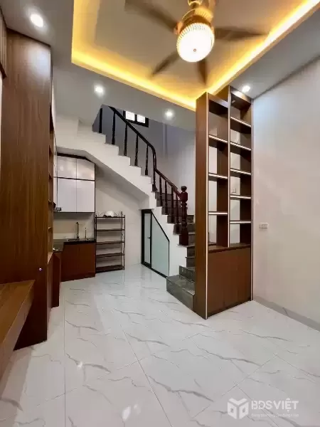 ????NGÃ TƯ SỞ - OTO QUA NHÀ 3 THOÁNG - 6 TẦNG VỪA Ở VỪA KINH DOANH - CHƯA TỚI 8 TỶ , 7,9 TỶ