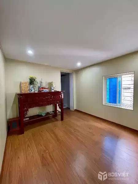 ????NGÃ TƯ SỞ - OTO QUA NHÀ 3 THOÁNG - 6 TẦNG VỪA Ở VỪA KINH DOANH - CHƯA TỚI 8 TỶ , 7,9 TỶ