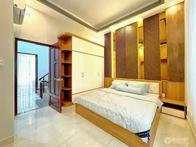 NHÀ ĐẸP - HXH DƯƠNG CÁT LỢI - GIÁP QUẬN 7 – 4PN – 6.2 TỶ