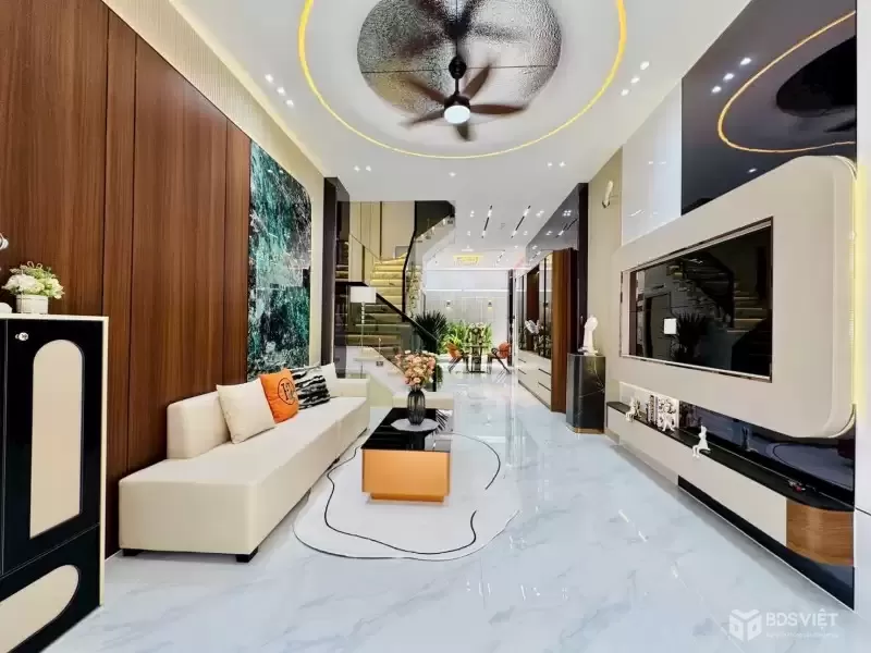 NHÀ MỚI 4 TẦNG – HẺM TRƯỚC NHÀ 5M – GẦN ĐH CN – FULL NỘI THẤT – Ở NGAY CHỈ 8.78TỶ