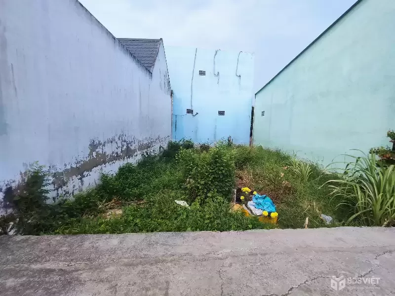 CẦN BÁN 99M2 ĐẤT THỔ CƯ HẺM XE HƠI TỚI ĐẤT