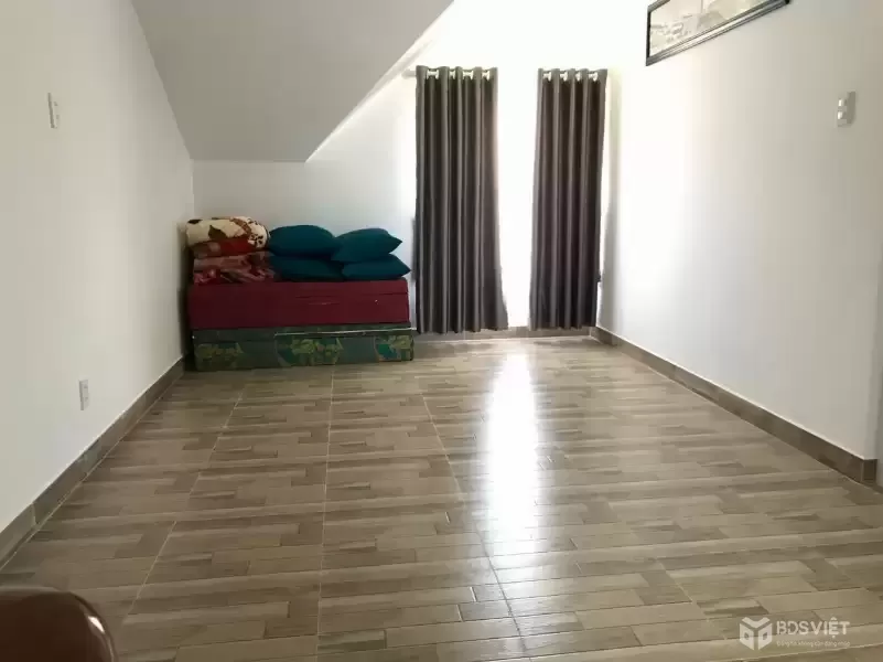 Cho thuê nhà 4 phòng Cao Thắng Phường 7 Đà Lạt 12 triệu/tháng