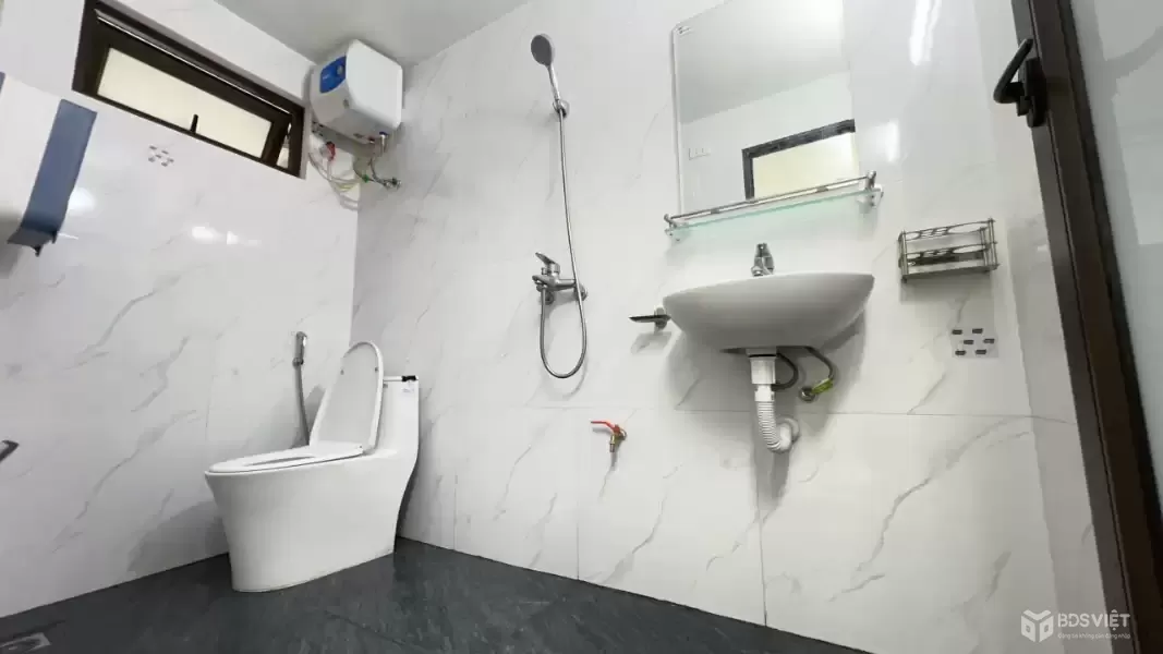 NHÀ CHÍNH CHỦ- GIÁ TỐT DO CHUYỂN CÔNG TÁC CẦN BÁN NHANH NHÀ tại quận Bắc Từ Liêm, HN