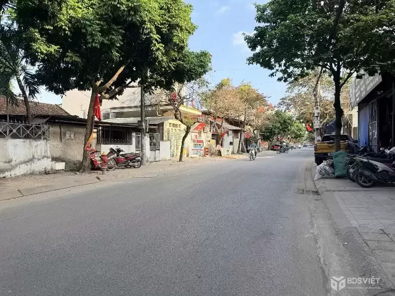 THỬA ĐẤT MẶT PHỐ NGỌC HỒI – 70M² – XE BUÝT TRÁNH – KD ĐỈNH