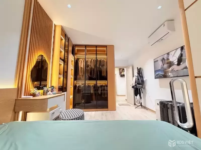 Tập thể 7,2 ha vĩnh phúc DT 120m 3 ngủ 2 wc - lô góc giá 6,5 tỷ -full nội thất