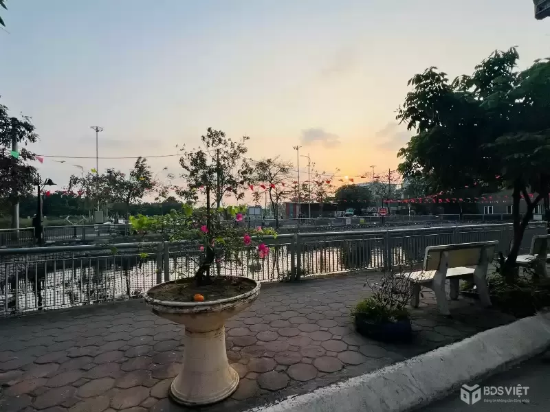 Di Trạch 87m chỉ 6ty2 - Ô tô Đỗ cửa - 5N - Kinh Doanh 