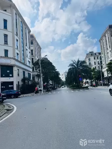 Bán biệt thự chính chủ cần bán Him Lam Vạn Phúc Hà Đông 91m 6T thang máy hai mặt 33 tỷ tỷ