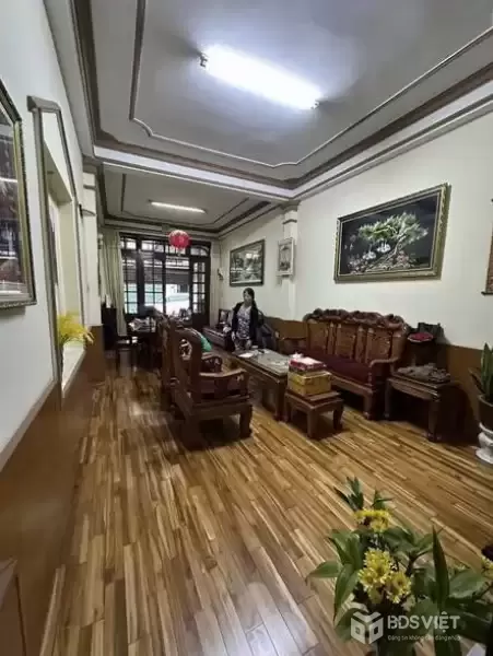 Cho thuê nhà nguyên căn 4 phòng Lê Thánh Tôn, phường 6, Đà Lạt 15 triệu/tháng