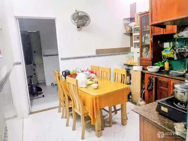 BÁN NHÀ 3 TẦNG HẺM 2 MẶT TIỀN DÃ TƯỢNG GẦN BIỂN