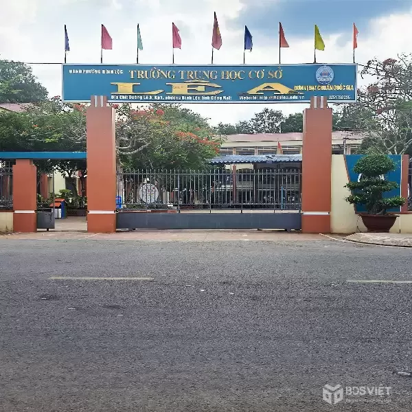 NGAY TT HÀNH CHÍNH P BÌNH LỘC. ĐN. ĐẤT NỀN THỔ CƯ GIÁ BÁN GẤP!