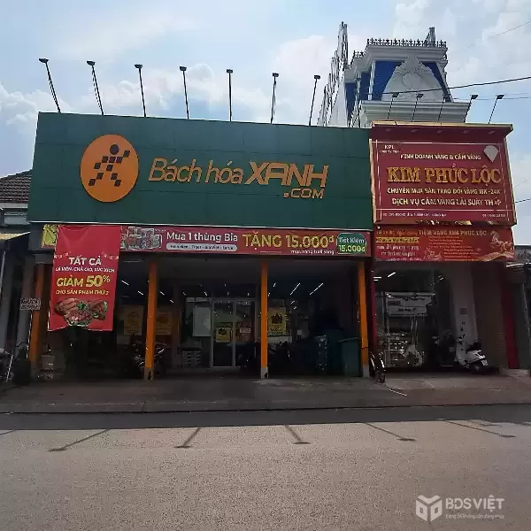 NGAY TT HÀNH CHÍNH P BÌNH LỘC. ĐN. ĐẤT NỀN THỔ CƯ GIÁ BÁN GẤP!