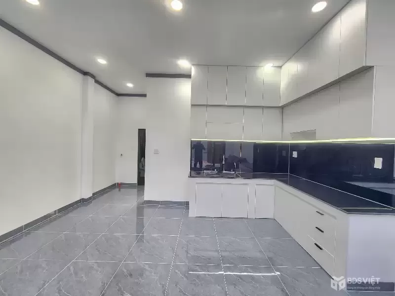 BÁN NHÀ 1 TRỆT, 1 LẦU. 2 MẶT TIỀN. TP LONG KHÁNH. ĐN. CHỈ 1 TỶ 850TR