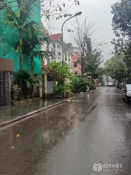 BÁN BIỆT THỰ VIỆT HƯNG 160M2- 4 TẦNG THÔ- ĐẲNG CẤP THƯỢNG LƯU- HƠN 40 TỶ